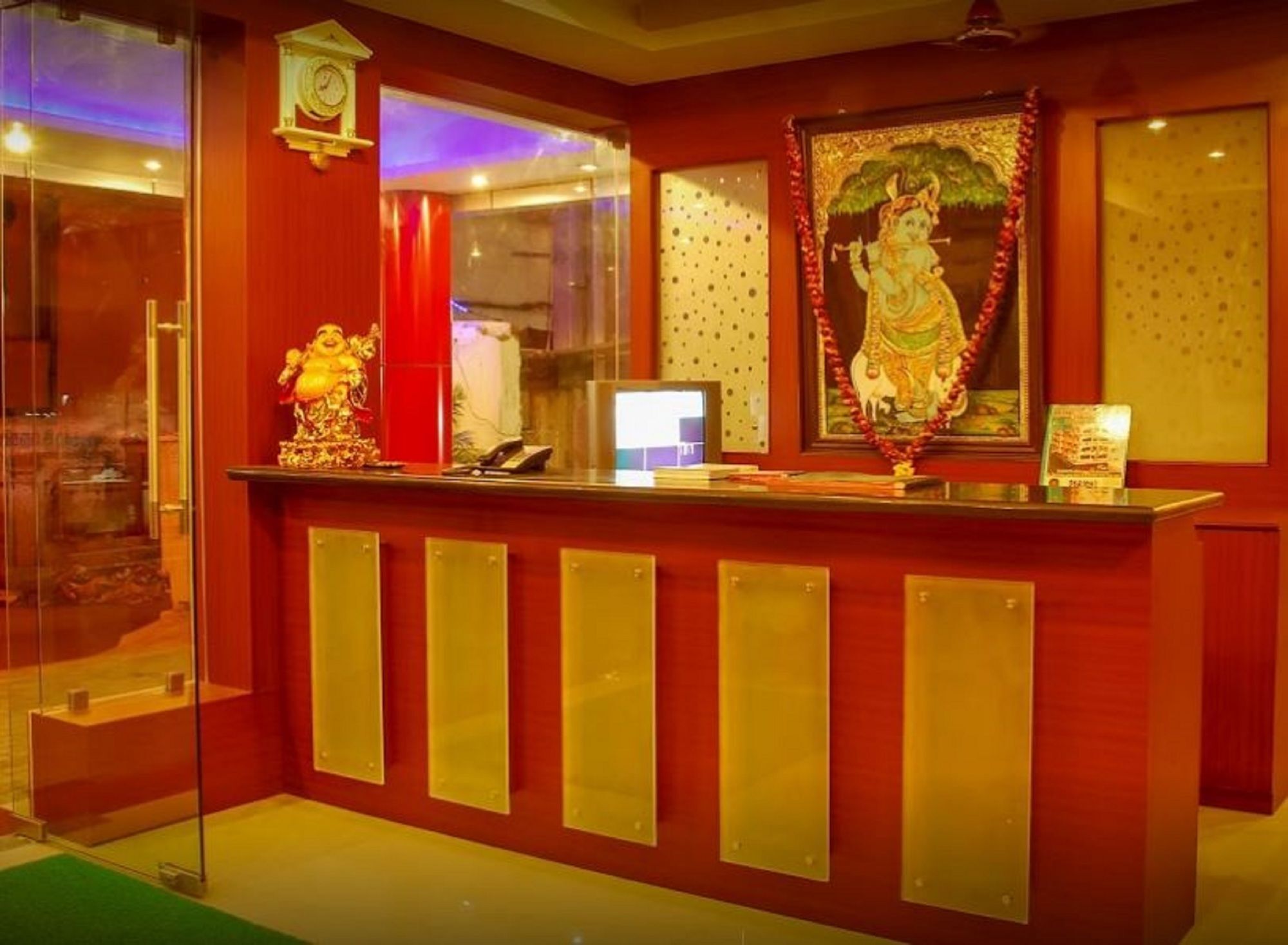 Krishna Inn Madrás Exterior foto